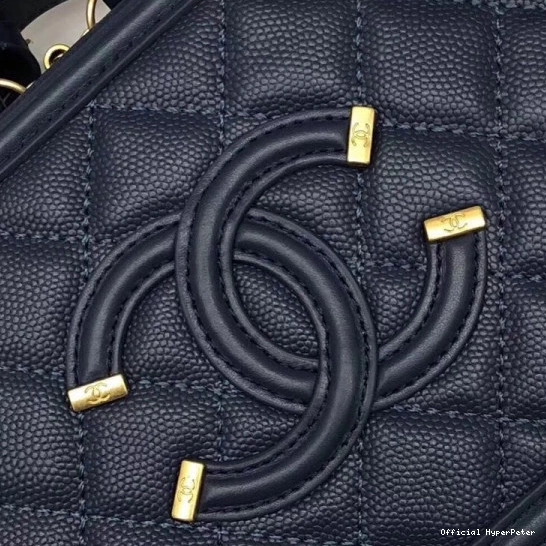 Hyper Peter CHANEL VANITY CASE 0816